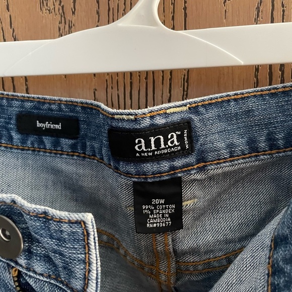 a.n.a Blue Denim Boyfriend Shorts - Picture 2 of 8